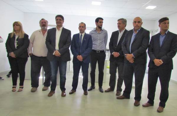 Jorge Macri y Joaquín de la Torre presentaron las renovadas oficinas del Registro Civil de Olivos  