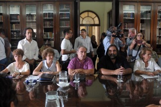 Gremios docentes bonaerenses reclaman a Vidal una “urgente convocatoria” a paritarias