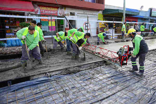 San Fernando avanza con la renovación del centro comercial de la calle Arnoldi