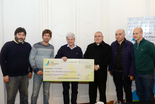 Andreotti entregó una ayuda a la parroquia de la Pequeña Obra de la Divina Providencia Andreotti entregó una ayuda a la parroquia de la Pequeña Obra de la Divina Providencia