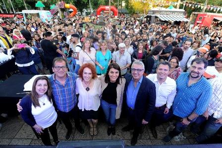 Con una gran fiesta familiar, Don Torcuato festejó su 91° aniversario en la plaza General Alvear