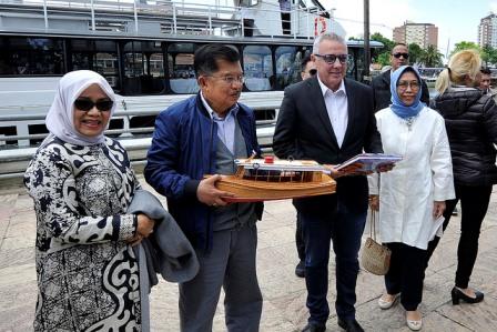 Julio Zamora recibió en Tigre al vicepresidente de Indonesia
