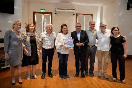 Julio Zamora recibió en Tigre a los representantes de la Asamblea Rabínica Mundial