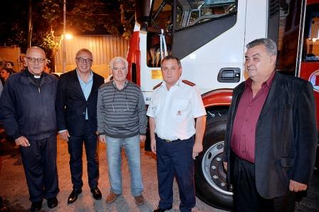 Bomberos Voluntarios de Tigre centro presentaron nuevos móviles Bomberos Voluntarios de Tigre centro presentaron nuevos móviles