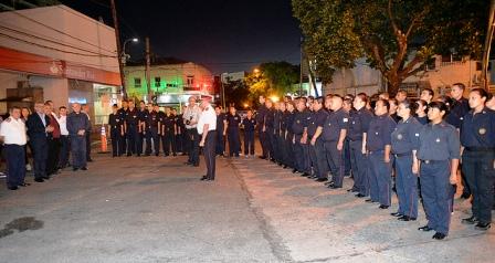 Bomberos Voluntarios de Tigre centro presentaron nuevos móviles Bomberos Voluntarios de Tigre centro presentaron nuevos móviles