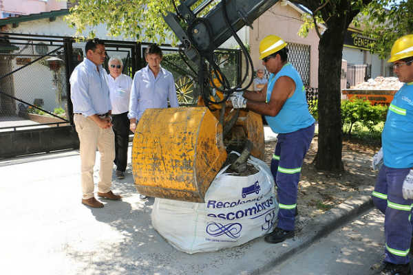 San Isidro lanzó un innovador servicio de higiene urbana  
