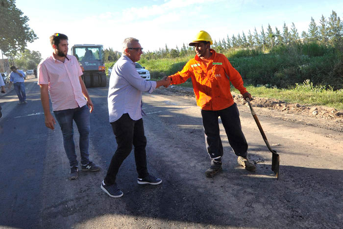 Tigre continúa con su plan de asfalto en Benavídez. Tigre continúa con su plan de asfalto en Benavídez.