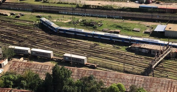 Descarriló un tren del ramal Tigre en retiro y evacuaron a los pasajeros Descarriló un tren del ramal Tigre en retiro y evacuaron a los pasajeros