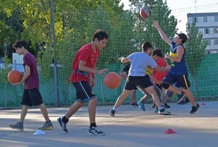 Cada vez más chicos eligen el básquet en San Fernando
