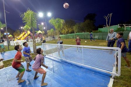 l intendente de Tigre, Julio Zamora, inauguró la plaza N°26 “Luis Alberto Pereyra