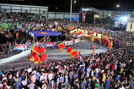 100 mil personas disfrutaron de los carnavales de Tigre