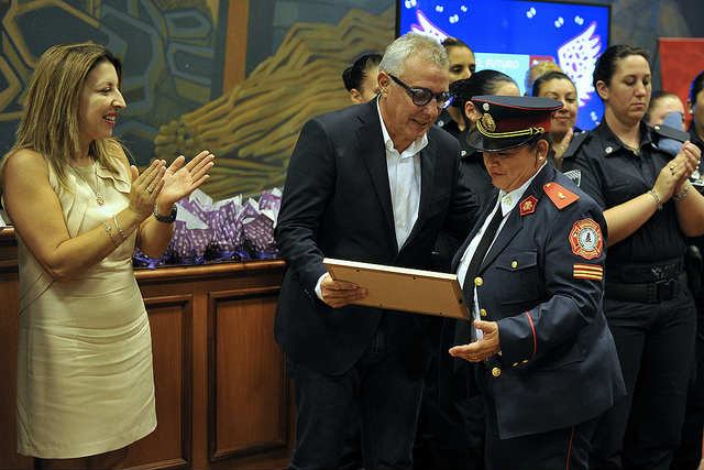 En el marco del Día Internacional de la Mujer, el intendente de Tigre encabezó un acto en reconocimiento a más de 20 vecinas por su rol social.
