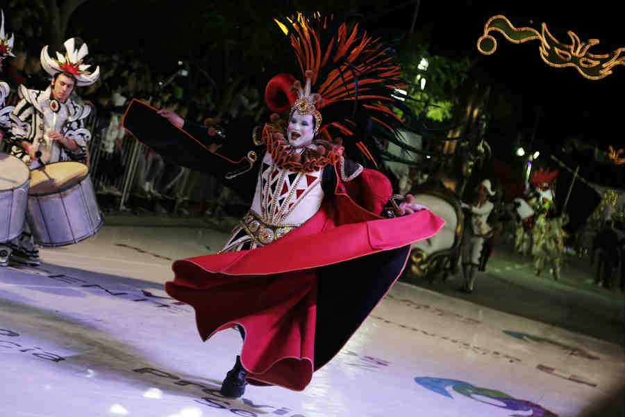 El cierre de los Carnavales del país se celebró en Vicente López con más de 60 mil personas