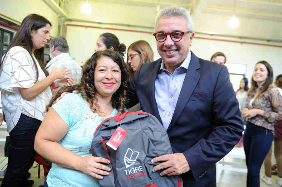 Julio Zamora en el marco de la apertura de la inscripción al programa 