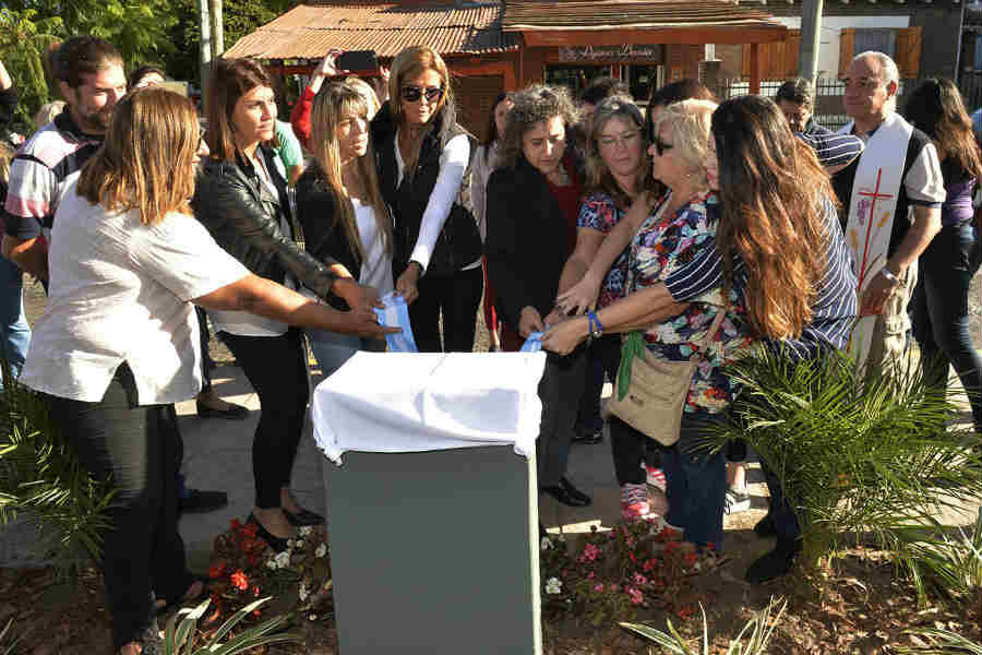 Tigre honró a la vecina Dionisia López Amado, madre de Plaza de Mayo