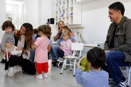Jorge Macri recorrió la unificación de los jardines Nº10 y Nº12