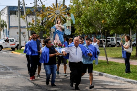 San Fernando acompañó la procesión y misa en honor a la Virgen de la Santissima Annunziata