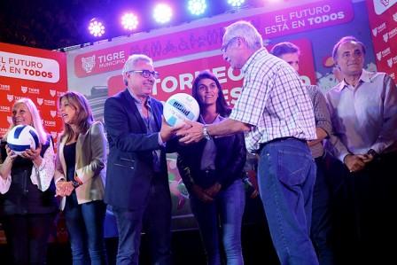 Julio Zamora en los Torneos Tigrenses Julio Zamora en los Torneos Tigrenses