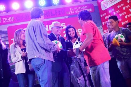 Julio Zamora en los Torneos Tigrenses Julio Zamora en los Torneos Tigrenses