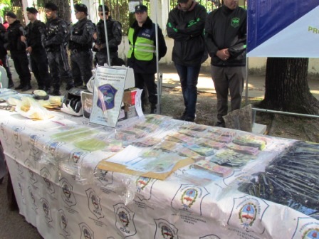 Ritondo supervisó en Tigre los resultados de los operativos que desbarataron a la banda “Reyes del  Norte”