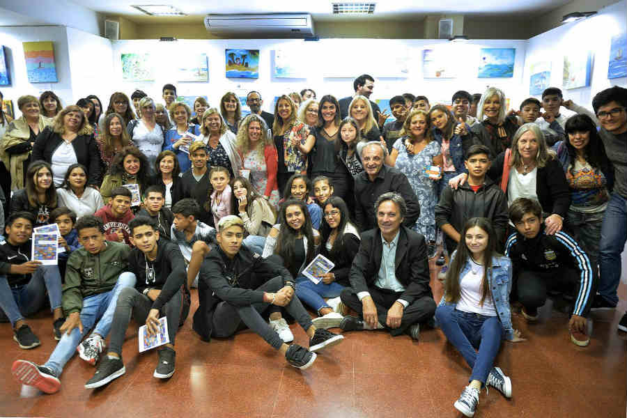 En el HCD de Tigre, se presentó la segunda edición de la muestra “EmbarcARTE” En el HCD de Tigre, se presentó la segunda edición de la muestra “EmbarcARTE”