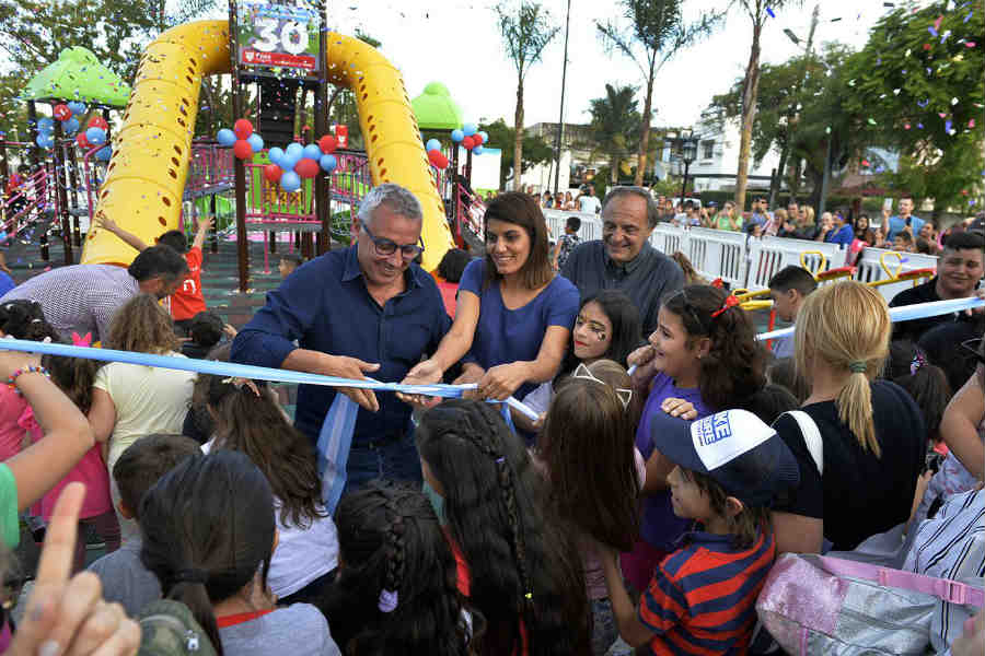 El intendente de Tigre presentó el espacio N°30 intervenido con fondos municipales, ubicado entre las calles Solís y Chacabuco, del centro de la ciudad.