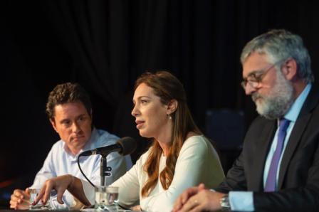Vidal anunció el acuerdo con los gremios docentes: “el conflicto quedó atrás”