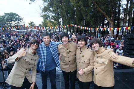 Villa Adelina festejó sus 110 años al ritmo de Los Beatles