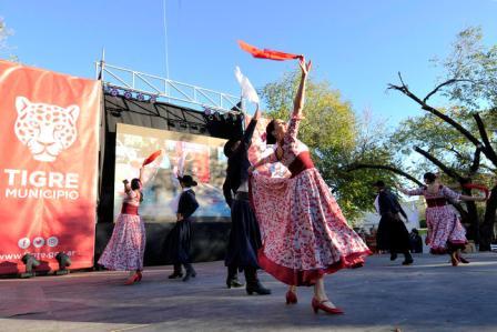 Con artistas de Tigre como protagonistas, General Pacheco celebró su 143° aniversario junto a la comunidad