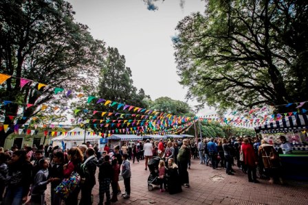 Cientos de vecinos celebraron las fiestas patronales de San Isidro
