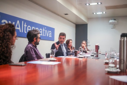 Sergio Massa recibió hoy a científicos e investigadores del Conicet y de diversas agencias de investigación, quienes están sufriendo un severo recorte de presupuesto