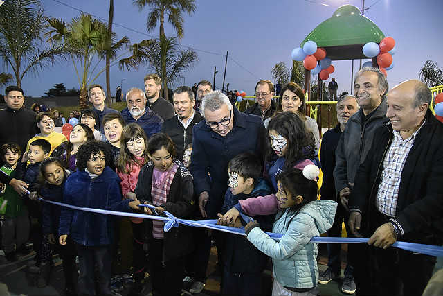 Julio ZAmora Reinauguró la Plaza Raúl Alfonsín en Pacheco