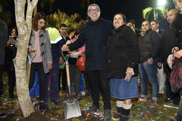 Julio ZAmora Reinauguró la Plaza Raúl Alfonsín en Pacheco