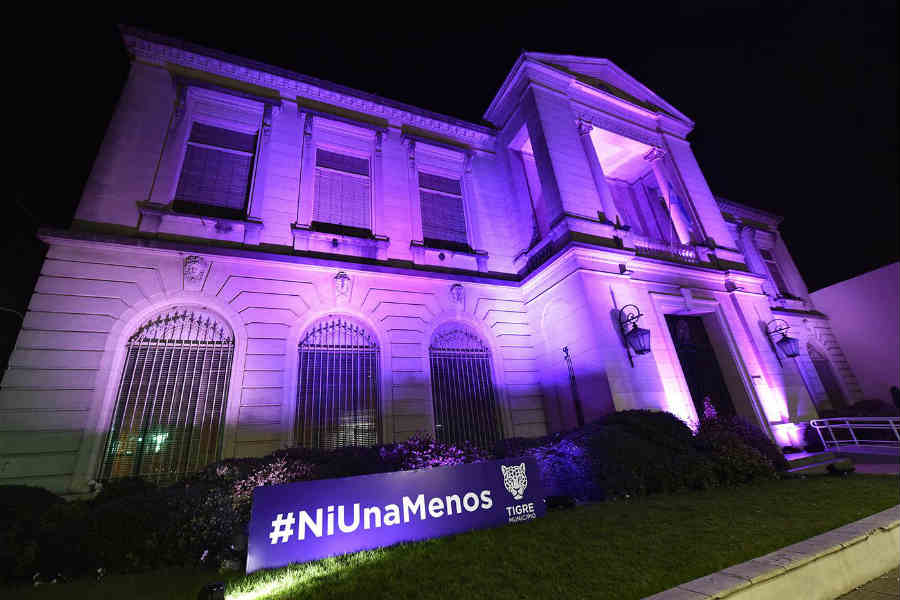 Tigre se sumó a una nueva marcha de “Ni una menos” Tigre se sumó a una nueva marcha de “Ni una menos”
