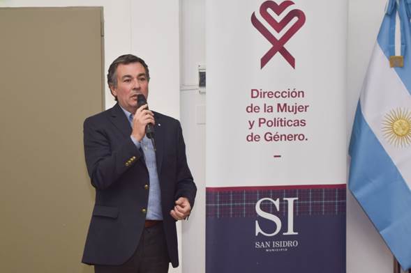 Con una charla sobre la marcha “Ni Una Menos”, comenzó un ciclo que abordará problemáticas de género en el HCD de San Isidro Con una charla sobre la marcha “Ni Una Menos”, comenzó un ciclo que abordará problemáticas de género en el HCD de San Isidro