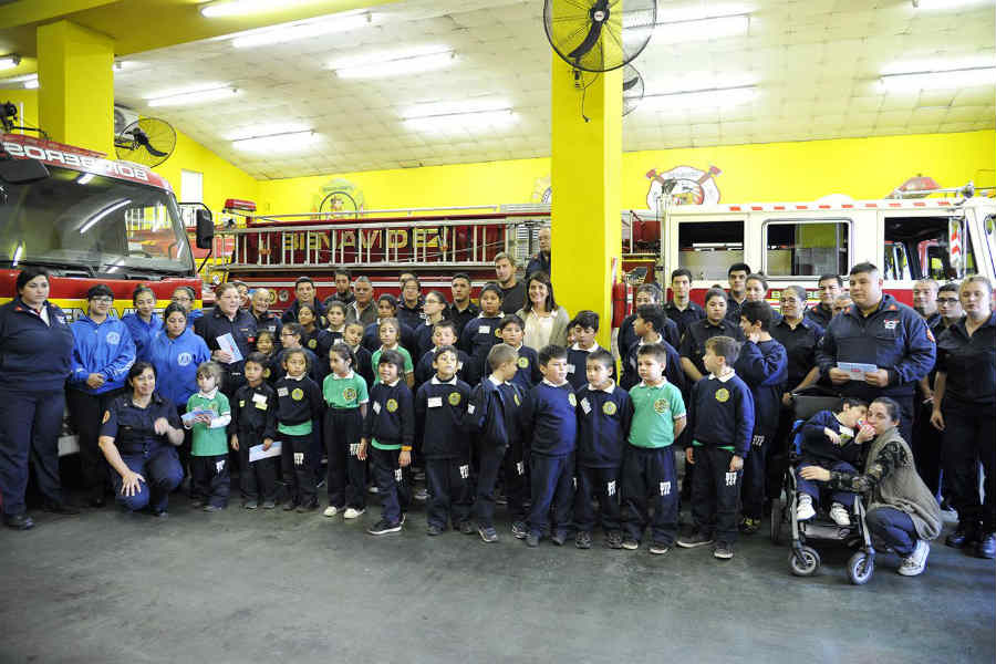En Benavídez, el municipio reconoció la labor de los bomberos voluntarios