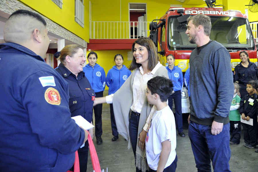 En Benavídez, el municipio reconoció la labor de los bomberos voluntarios