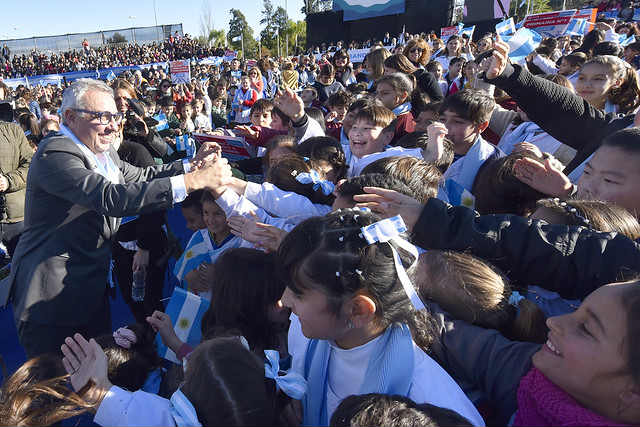 Julio Zamora acompañó a más 6 mil chicos de Tigre que prometieron lealtad a la bandera