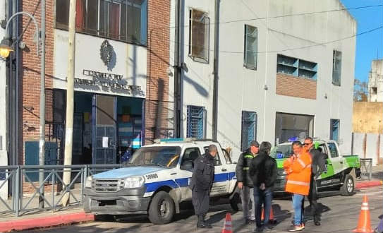 El Municipio de San Fernando realizó un simulacro de evacuación en la Escuela Nº 17 de Victoria