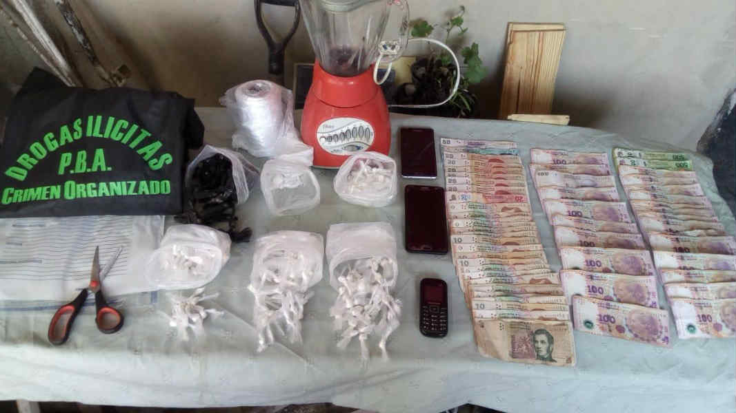 Desarticulan banda narco en San Fernando: nueve detenidos con armas, dinero y más de 5 mil dosis de cocaína y marihuana