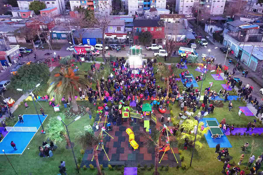 Inauguración de los nuevos juegos y remodelación de la plaza N°39 “San Francisco” en el barrio Almirante Brown de El Talar