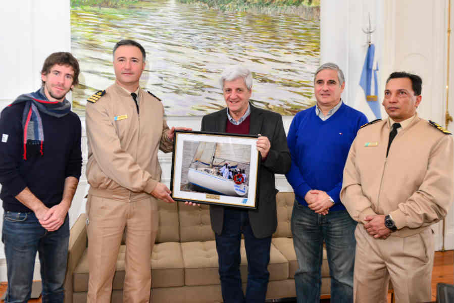 Andreotti recibió un reconocimiento de la Prefectura Naval Argentina