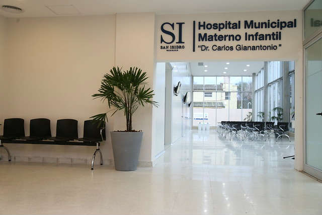 San Isidro inauguró el renovado Hospital Municipal Materno Infantil