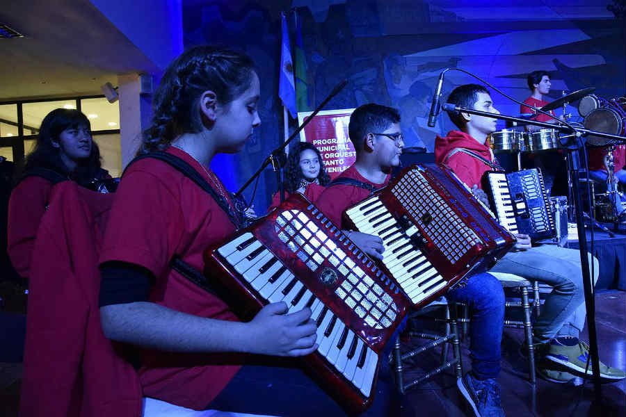 La Orquesta Ricardo Carpani de Ricardo Rojas celebró en Tigre su 7° aniversario 