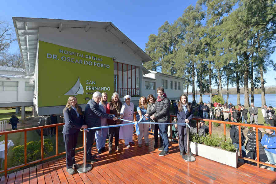 Andreotti inauguró el renovado Hospital de Islas “Do Porto”