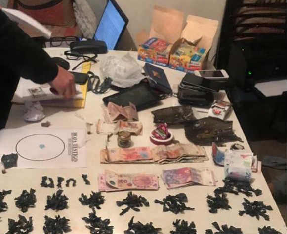 Desbaratan dos bandas narcos que en disputa territorial mataron a una vecina de Virrey del Pino Desbaratan dos bandas narcos que en disputa territorial mataron a una vecina de Virrey del Pino