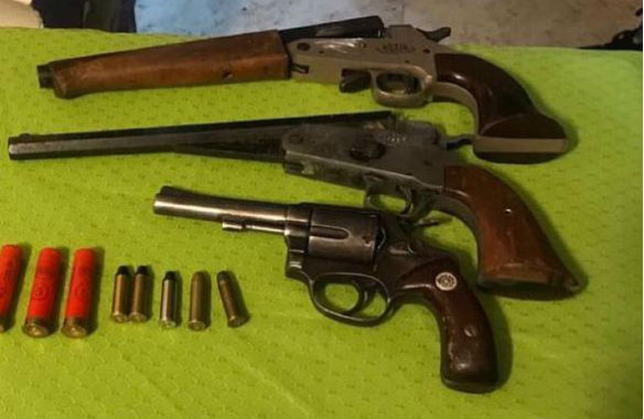 Desbaratan dos bandas narcos que en disputa territorial mataron a una vecina de Virrey del Pino Desbaratan dos bandas narcos que en disputa territorial mataron a una vecina de Virrey del Pino