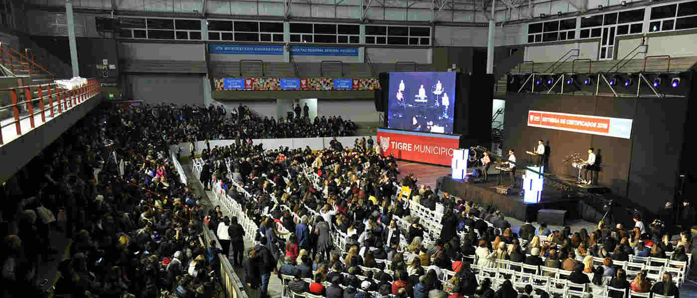 Más de 1.000 vecinos recibieron nuevos certificados del Tigre Instituto Formativo