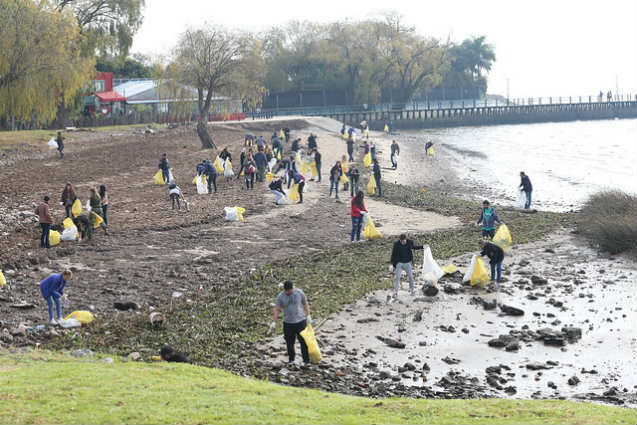 Se realizó una nueva jornada de limpieza en la costa de San Isidro