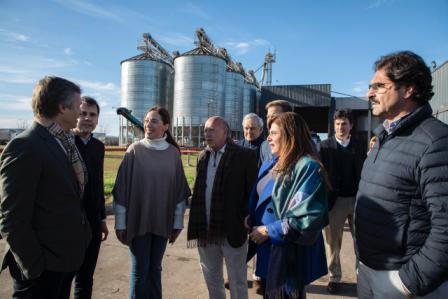 Vidal visitó una planta industrial alimenticia en Zárate